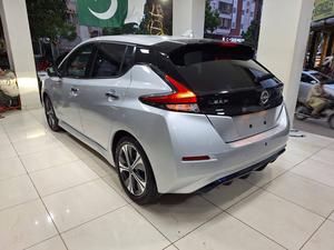 NISSAN LEAF XV
4.5 GRADE
17K MILEAGE 
360 CAMERA 
ORIGINAL TV
FOR MORE DETAILS 
PLEASE CONTACT..