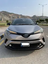 Toyota C-HR G-LED 2017 for Sale