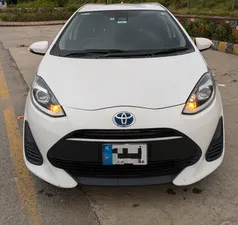 Toyota Aqua S 2017 for Sale