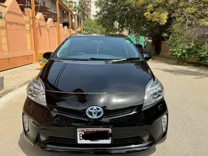 Toyota Prius S Touring Selection 1.8 2014 for Sale