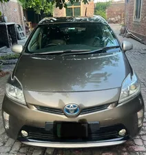 Toyota Prius S 1.8 2012 for Sale