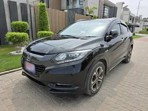 Honda Vezel Hybrid Z 2016 for Sale