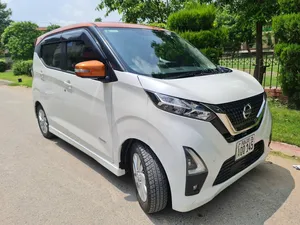 Nissan Dayz Highway star S hybrid X pro pilot 2020 for Sale