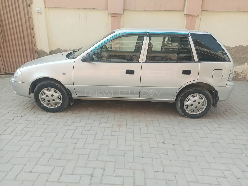 Suzuki Cultus 2005 for Sale in D.G.Khan Image-1