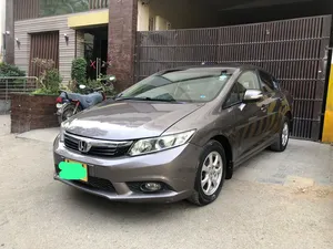 Honda Civic VTi Oriel Prosmatec 1.8 i-VTEC 2014 for Sale