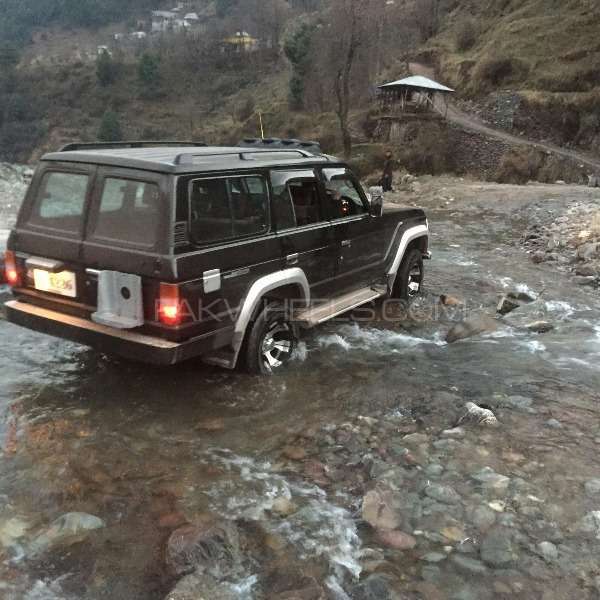 Toyota Land Cruiser 1988 for Sale in Islamabad Image-1
