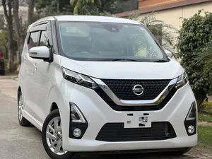 Nissan Dayz Highway star S hybrid X pro pilot 2020 for Sale