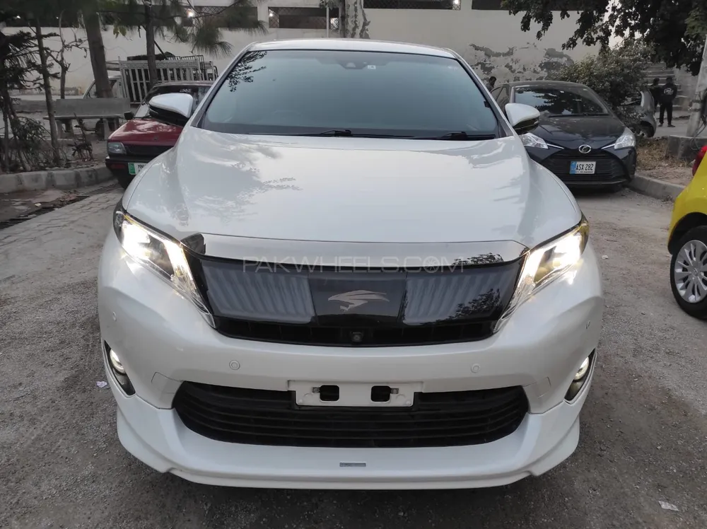 Toyota Harrier 2015 for Sale in Islamabad Image-1