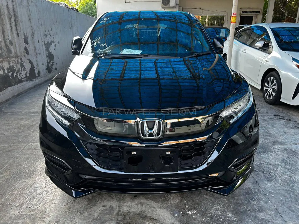 Honda Vezel 2019 for Sale in Lahore Image-1