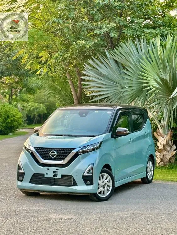نسان ڈیز 2021 for Sale in لاہور Image-1