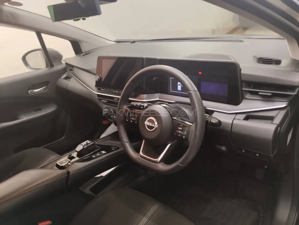 Nissan Note 2021 for Sale in Lahore Nissan Note 2021 for Sale in Lahore Image-5