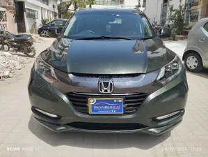 Honda Vezel Hybrid Z 2016 for Sale