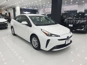 Toyota Prius S 2021 for Sale