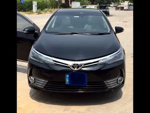 Toyota Corolla Altis Grande CVT-i 1.8 2016 for Sale