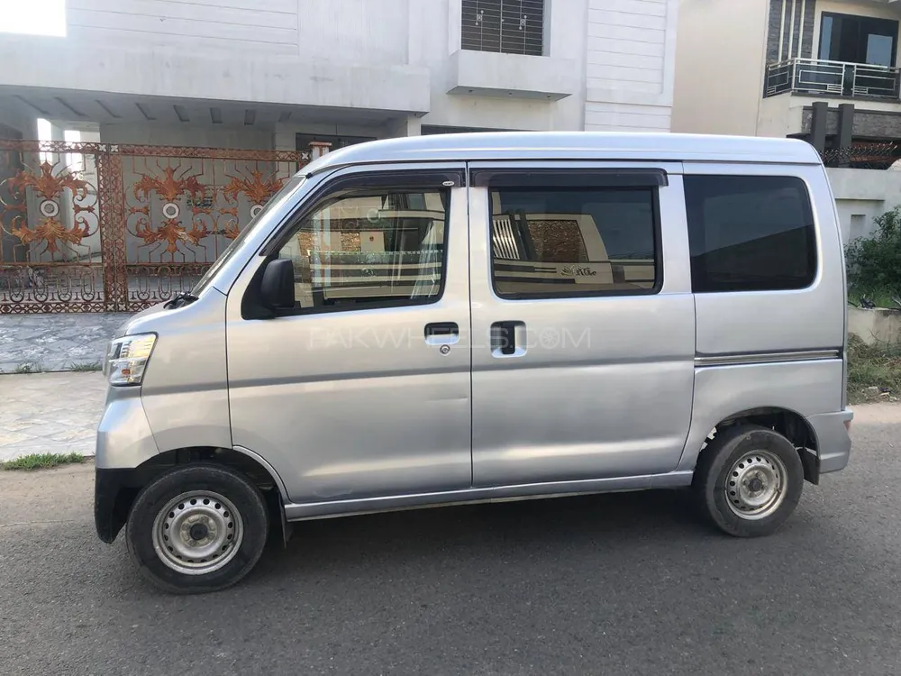 Daihatsu Hijet 2020 for sale in Gujranwala