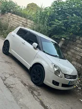 Suzuki Swift DLX 1.3 2013 for Sale