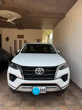 Toyota Fortuner 2.7 V 2022 for Sale