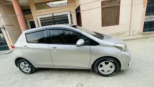 Toyota Vitz F M Package 1.0 2013 for Sale