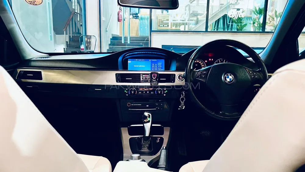 BMW 3 Series 2006 for Sale in Lahore BMW 3 Series 2006 for Sale in Lahore Image-2