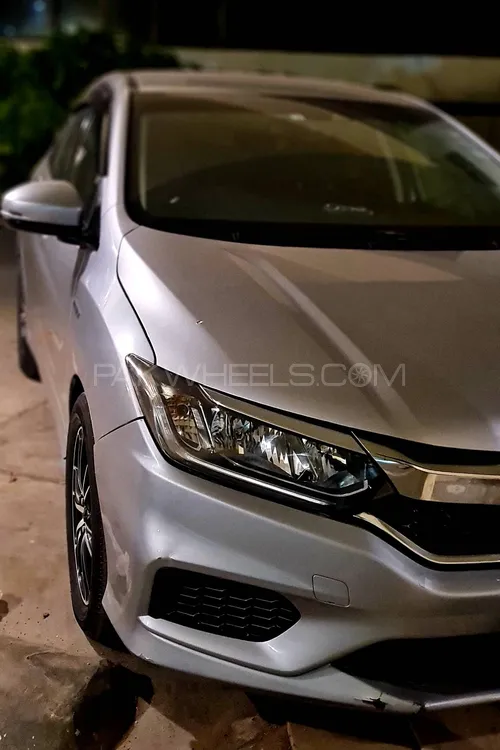 Honda Grace Hybrid 2018 for sale in Karachi