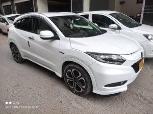 Honda Vezel Hybrid Z 2015 for Sale