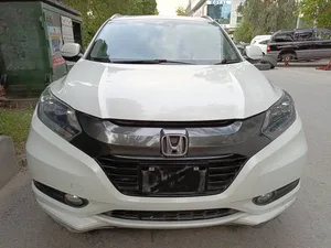 Honda Vezel Hybrid Z 2016 for Sale