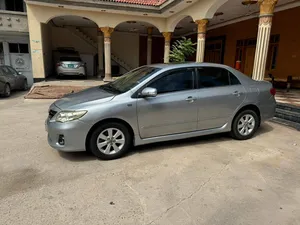 Toyota Corolla Altis SR Cruisetronic 1.6 2012 for Sale