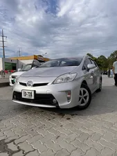 Toyota Prius S LED Edition 1.8 2012 for Sale