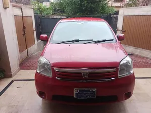 Toyota Raum 2003 for Sale