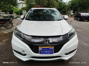 Honda Vezel Hybrid Z 2016 for Sale