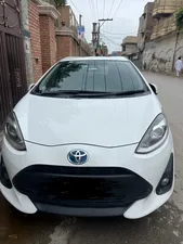 Toyota Aqua L 2018 for Sale