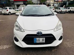 Toyota Aqua S 2015 for Sale