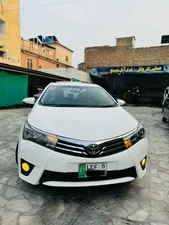 Toyota Corolla Altis Grande CVT-i 1.8 2015 for Sale