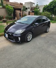 Toyota Prius G Touring Selection Leather Package 1.8 2015 for Sale