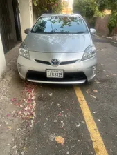 Toyota Prius S LED Edition 1.8 2012 for Sale