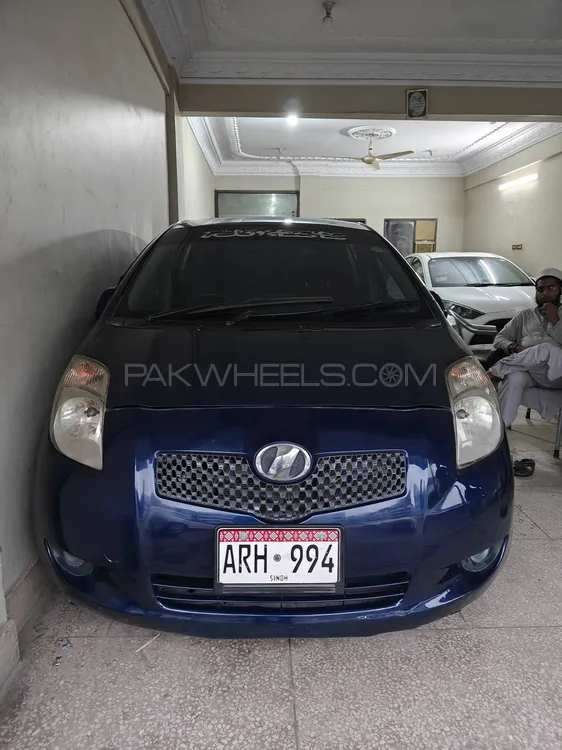 Toyota Vitz 2006 for sale in Karachi