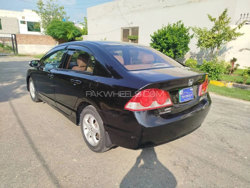 Honda Civic 2009 for Sale in Lahore Honda Civic 2009 for Sale in Lahore Image-5