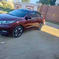 Honda Vezel Hybrid Z 2015 for Sale