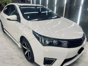 Toyota Corolla Altis Grande CVT-i 1.8 2017 for Sale