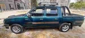 Toyota Hilux 1998 for Sale