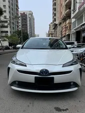 Toyota Prius A Premium 2021 for Sale