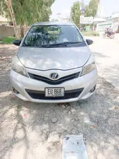 Toyota Vitz F 1.0 2011 for Sale