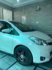 Toyota Vitz F 1.0 2011 for Sale