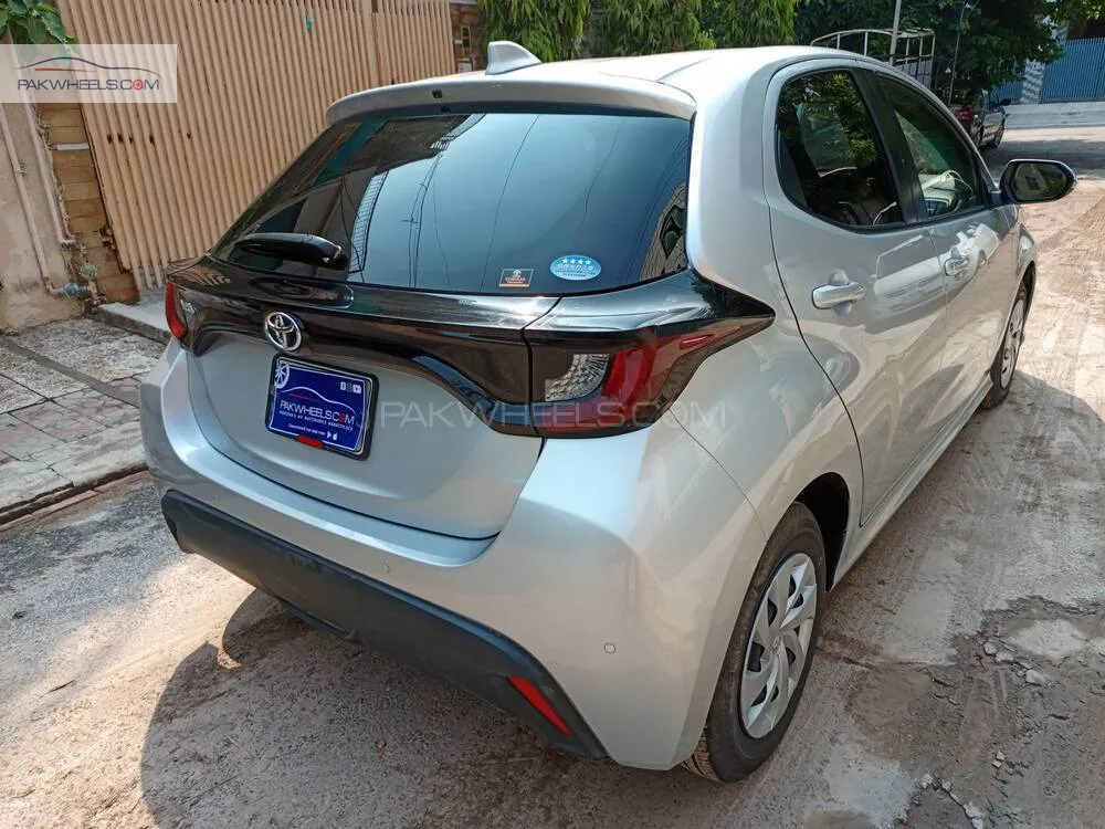 Toyota Yaris Hatchback 2021 for Sale in Lahore Toyota Yaris Hatchback 2021 for Sale in Lahore Image-4
