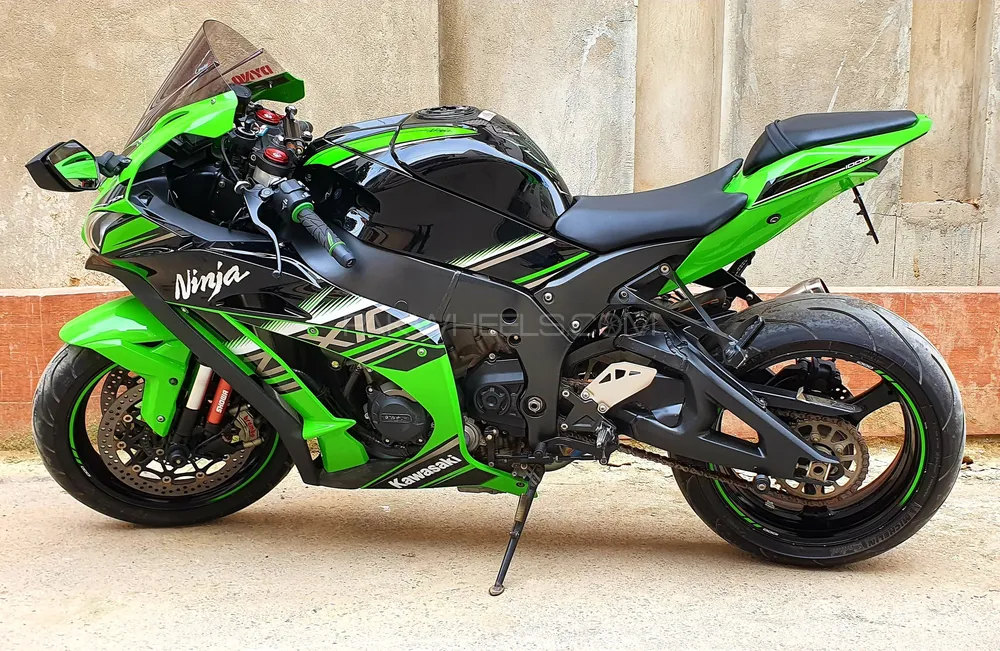 Used Kawasaki Ninja ZX 10R 2016 Bike for sale in Karachi 595884 PakWheels