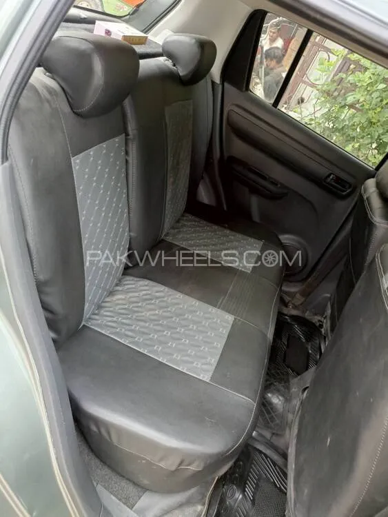 Suzuki Swift 2013 for Sale in Lahore Suzuki Swift 2013 for Sale in Lahore Image-11