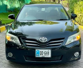 Toyota Camry Up-Spec Automatic 2.4 2010 for Sale