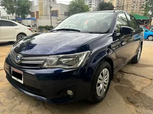 Toyota Corolla Axio Hybrid 1.5 2014 for Sale