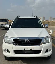 Toyota Hilux SR5 2012 for Sale