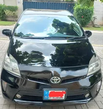 Toyota Prius G 1.8 2013 for Sale